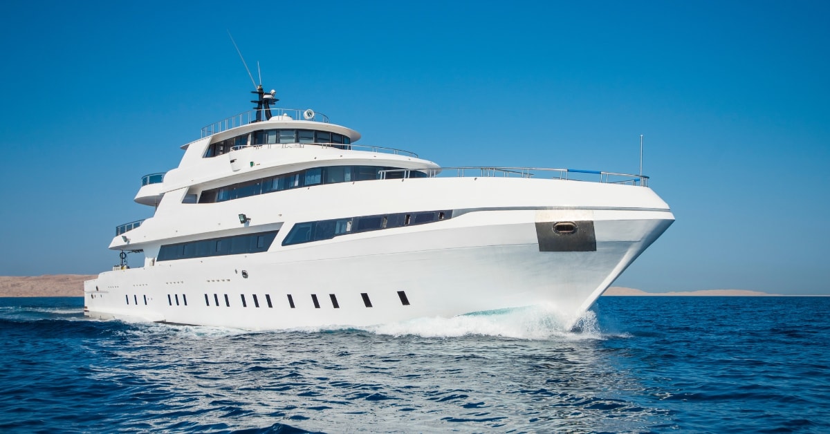 Yacht